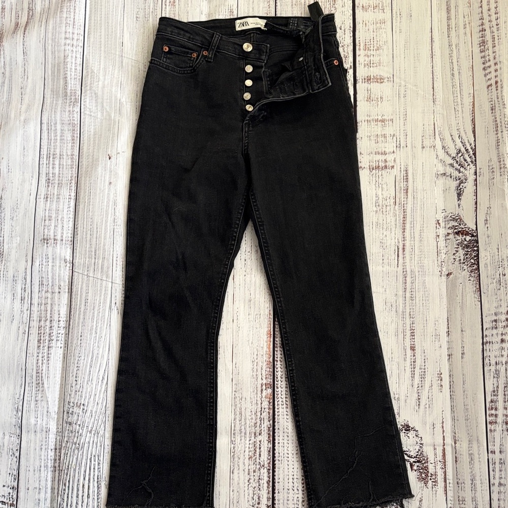 Zara The Dreed Flare Black High Waisted Jean Size 4